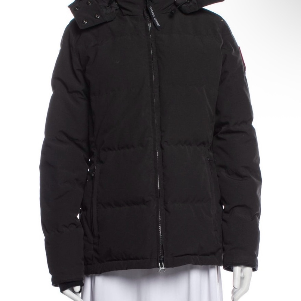 Canada Goose Womens Puffer Jacket